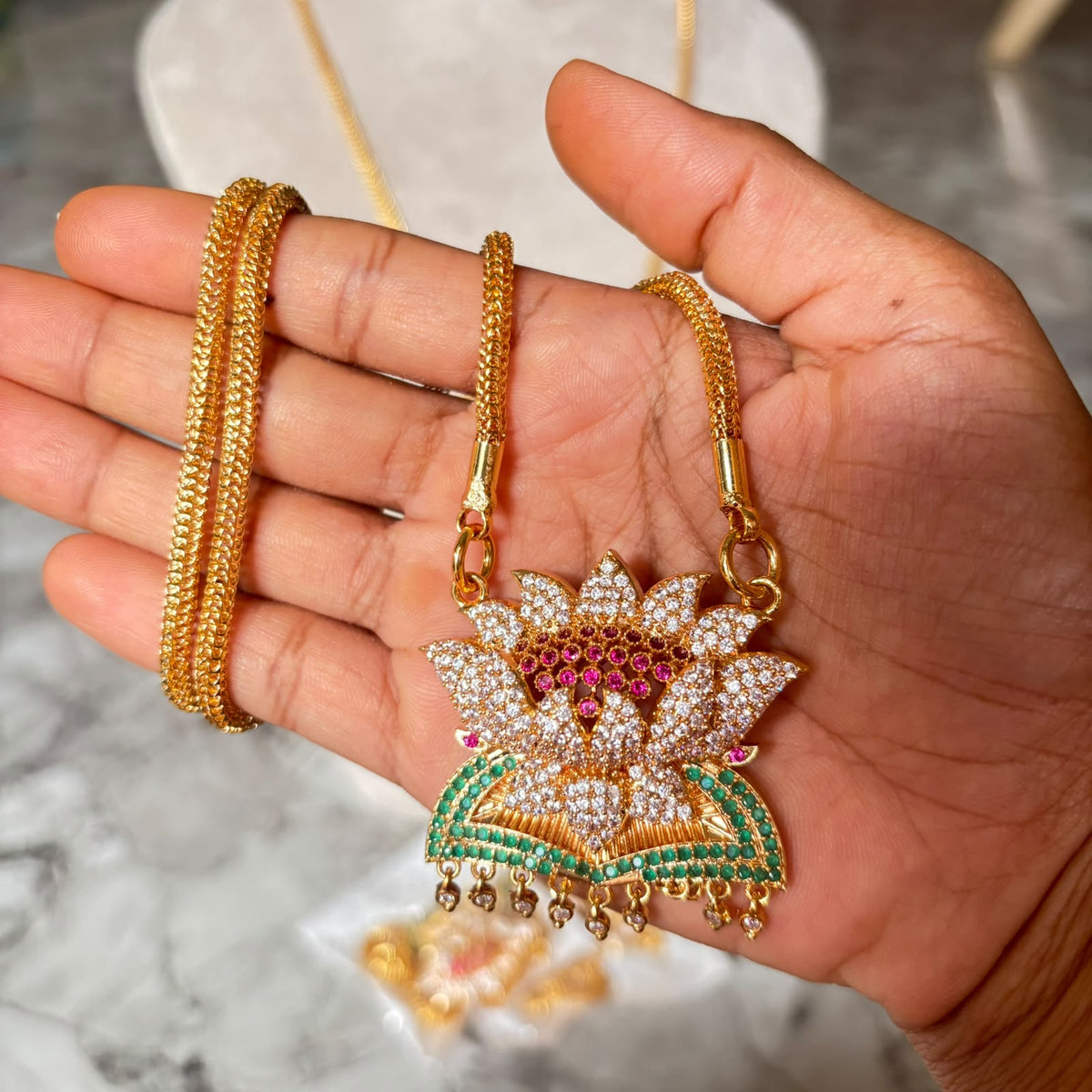 Lotus Impon Dollar Chain